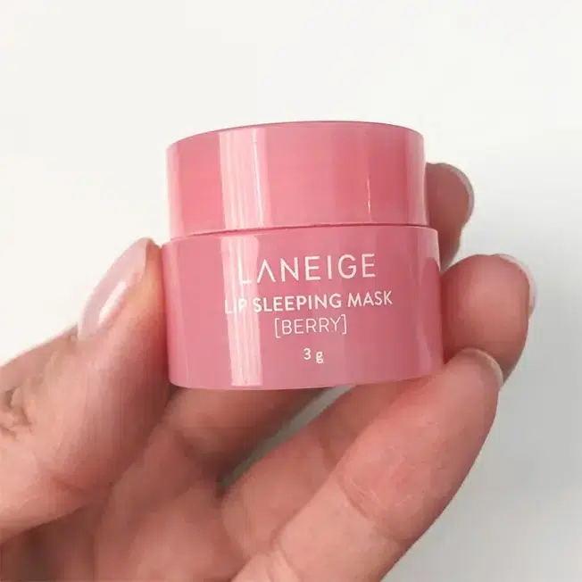 Бальзам-маска для губ поживна з екстрактом ягід Lip Sleeping Mask (Berry) від Laneige (MINI формат 3 гр) - Зображення 2