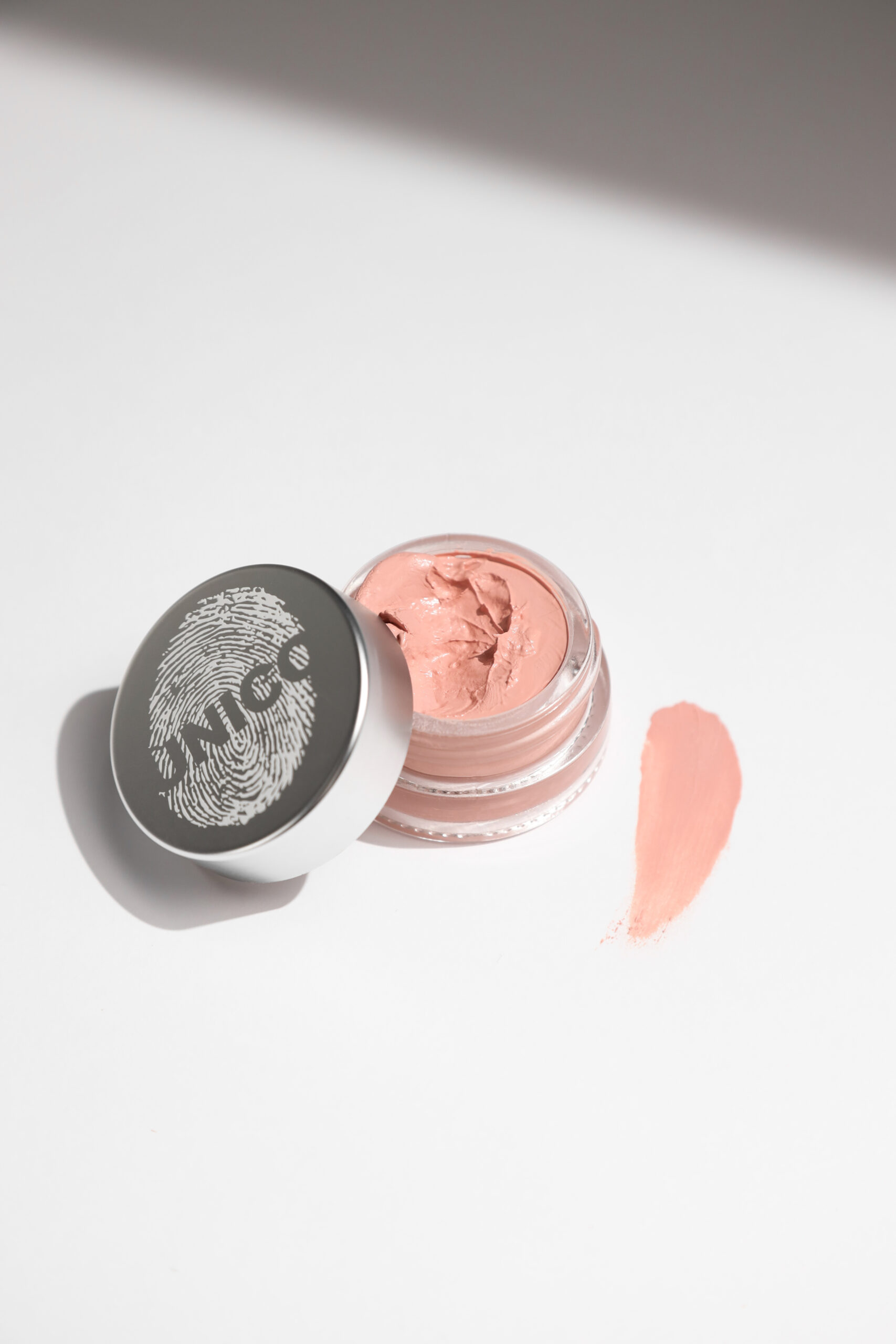 Засіб для маскування недоліків шкіри PINK Skin Perfector від UNICO - Зображення 3